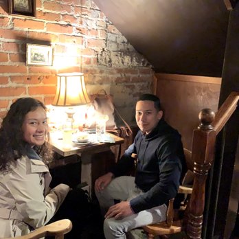 Bathtub Gin - Downstairs - Cocktail Bars Near Me - Seattle, Washington