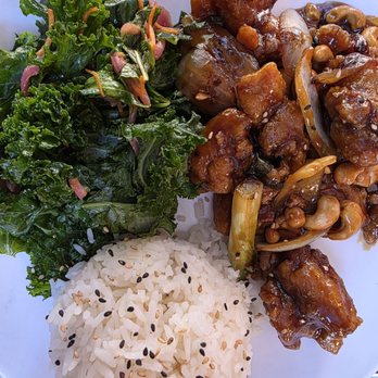 Best Quality Daughter - Chicken cashew - Asian Fusion Near Me - San Antonio, Texas Best Quality Daughter - Chicken cashew - Asian Fusion Near Me - San Antonio, Texas