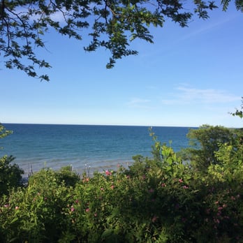 Glencoe Beach - Beaches Near Me - Glencoe, Illinois