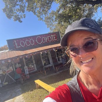 Loco Coyote Grill - Front area - Barbeque Near Me - Glen Rose, Texas