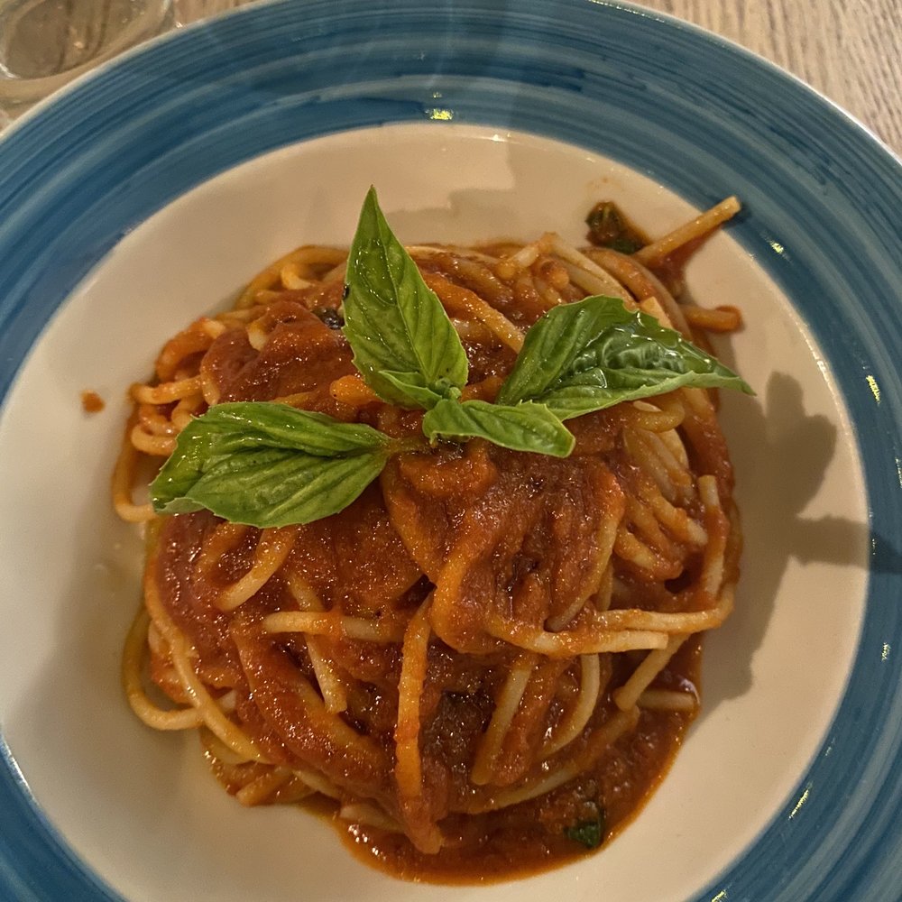 Song E Napule - Rutherford - Spaghetti pomodoro - Pizza Near Me - Rutherford, New Jersey Song E Napule - Rutherford - Spaghetti pomodoro - Pizza Near Me - Rutherford, New Jersey