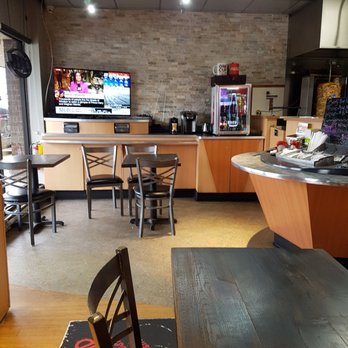 Shawarma Land - Interior of the restaurant - pretty cozy - Middle Eastern Near Me - Aurora, Ontario