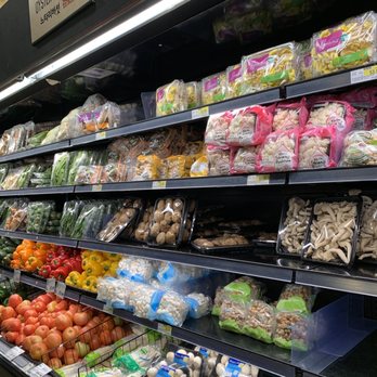 H Mart - Chicago - Enoki, oyster, shimeji, shiitake mushrooms and more - International Grocery Near Me - Chicago, Illinois H Mart - Chicago - Enoki, oyster, shimeji, shiitake mushrooms and more - International Grocery Near Me - Chicago, Illinois