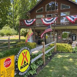 Lancaster New Holland KOA - Entry office registration