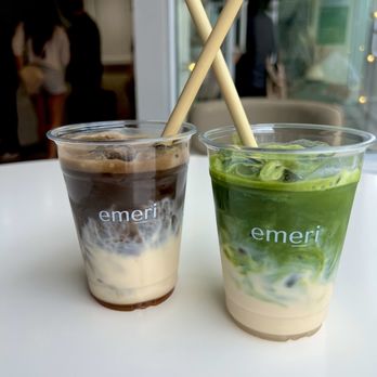 Emeri Matcha Bar - Onyx Hojicha & Okawari Matcha w/ Oat Milk - Cafes Near Me - Vancouver, British Columbia