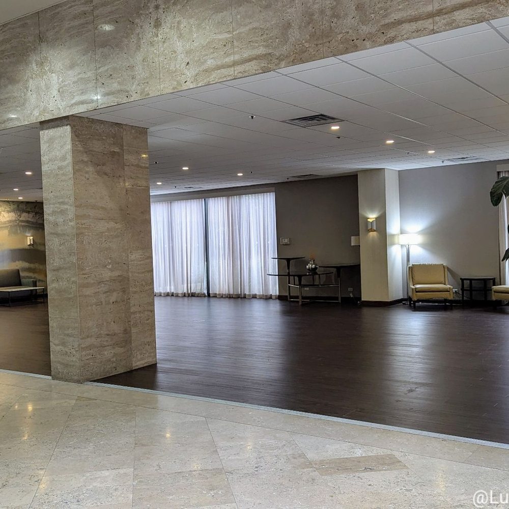 The Westin Chicago Northwest - Main side relaxing room - Hotels Near Me - Itasca, Illinois