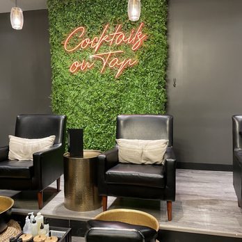 Manifest - Hair Salons Near Me - Shaker Heights, Ohio