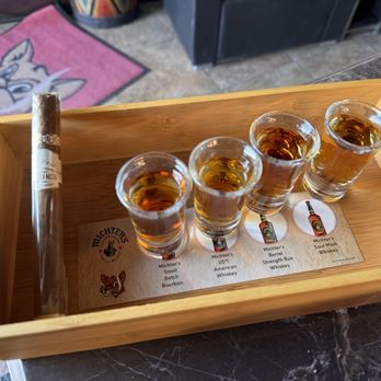 Fox Cigar Bar - Cigar and whiskey flight, gentlemen that took our order was off putting, but nice to the regulars. - Lounges Near Me - Gilbert, Arizona Fox Cigar Bar - Cigar and whiskey flight, gentlemen that took our order was off putting, but nice to the regulars. - Lounges Near Me - Gilbert, Arizona