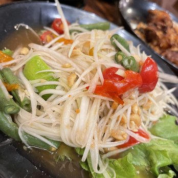 Spicy Shallot - Papaya Salad - Thai Near Me - Elmhurst, New York Spicy Shallot - Papaya Salad - Thai Near Me - Elmhurst, New York