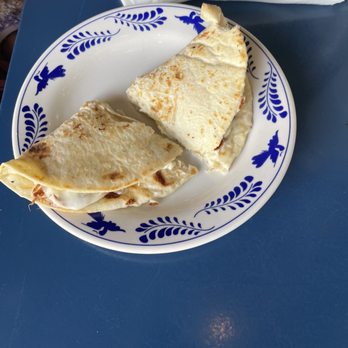 La Gloria - Kids' cheese quesadilla - Mexican Near Me - San Antonio, Texas