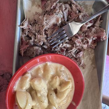 Poole's Bar-B-Q - Kids pulled pork and mac and cheese - Barbeque Near Me - East Ellijay, Georgia