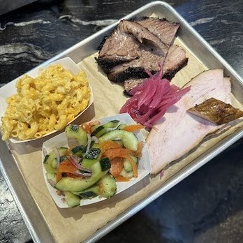OAK'D BBQ - 2 MEAT PLATE MAC n cheese - Barbeque Near Me - Dallas, Texas OAK'D BBQ - 2 MEAT PLATE MAC n cheese - Barbeque Near Me - Dallas, Texas