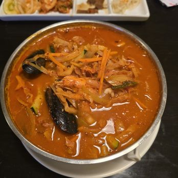 Fusion Korean - Jam Bong ... not enough seafood, really tasty and spicy - Korean Near Me - Airway Heights, Washington