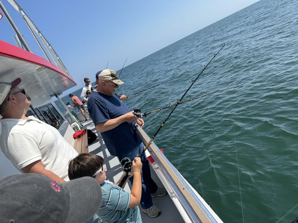 Cap'n Kids Fishing Logo