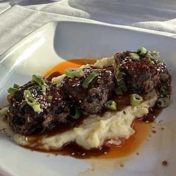 Pearl District - Braised Short Ribs. To die for! - New American Near Me - Westlake Village, California Pearl District - Braised Short Ribs. To die for! - New American Near Me - Westlake Village, California