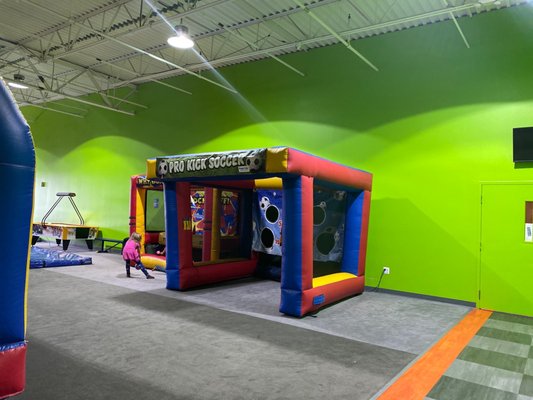 Pump It Up 34700 Warren Rd Westland Mi Party Planning Service Mapquest