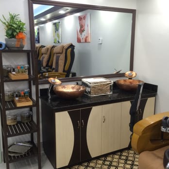State Bridge Nail Bar - Nail Salons Near Me - Alpharetta, Georgia