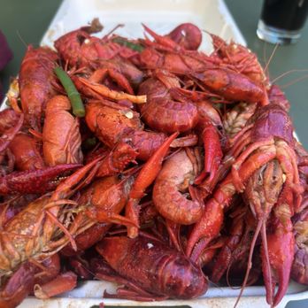 Buggin' Out Boils - Crawfish - Caterers Near Me