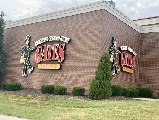 Gates Bar-B-Q by null
