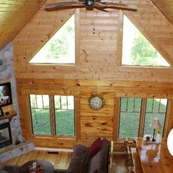 Devils Lake Grand Cabin - Living room