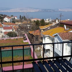 L'Isola Guest House
