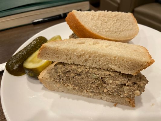 Ember's Deli by null