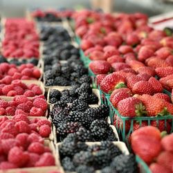 Surf City Nights - Fruit and vegetable stand