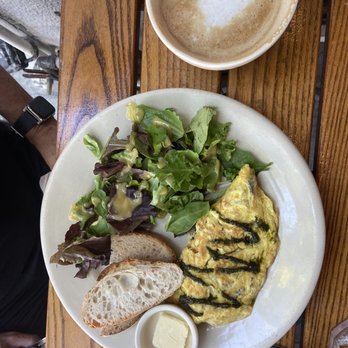Le Pain Quotidien - Mushroom & Goat Cheese Omelette - Cafes Near Me - Miami, Florida Le Pain Quotidien - Mushroom & Goat Cheese Omelette - Cafes Near Me - Miami, Florida