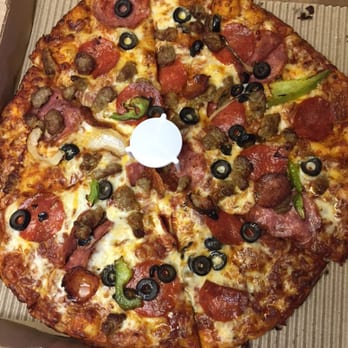 Round Table Pizza - This is a supreme pizza. Nothing supreme about it. - Pizza Near Me - Oakdale, California Round Table Pizza - This is a supreme pizza. Nothing supreme about it. - Pizza Near Me - Oakdale, California