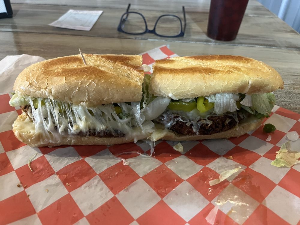 THE PIE PEDDLER Updated July 2024 17 Photos 104 E Hull Ave