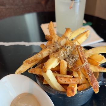 Sidecar by the Centurion Lounge - Parmesan truffle fries - Airport Lounges Near Me - Paradise, Nevada Sidecar by the Centurion Lounge - Parmesan truffle fries - Airport Lounges Near Me - Paradise, Nevada