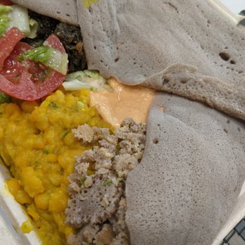 Blue Nile Ethiopian - Veggie combo - Ethiopian Near Me - Oakland, California Blue Nile Ethiopian - Veggie combo - Ethiopian Near Me - Oakland, California