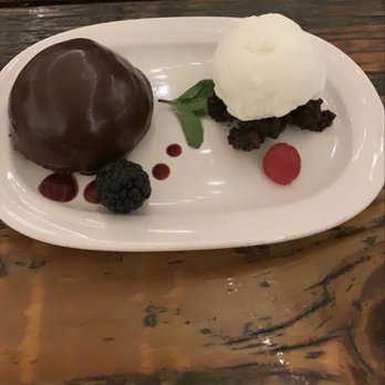 K2 Brothers Brewing - chocolate dome with raspberry sauce, vanilla bean ice cream over brownies with raspberries and black berries - Breweries Near Me - Rochester, New York