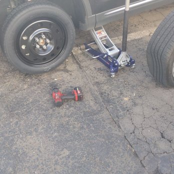 TBD's Roadside Service - Suv tire change - Roadside Assistance Near Me TBD's Roadside Service - Suv tire change - Roadside Assistance Near Me