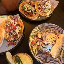 La Barra by Lupes