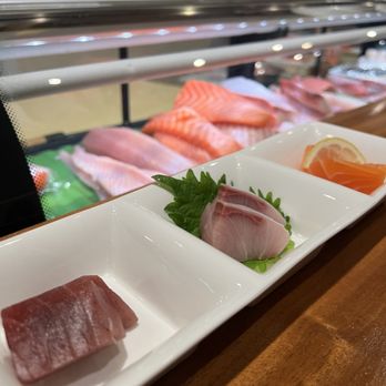 Sake 107 - Happy Hour - Sashimi Plate - Izakaya Near Me - Petaluma, California