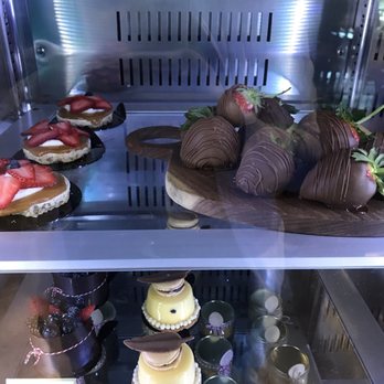 Sagrado Cafe - Chocolate covered strawberries, passion fruit tart, merengue with caramel and strawberries - Coffee & Tea Near Me - Miami, Florida Sagrado Cafe - Chocolate covered strawberries, passion fruit tart, merengue with caramel and strawberries - Coffee & Tea Near Me - Miami, Florida