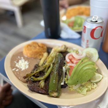 Los Asadores Mexican Grill - Carne asada dinner - Mexican Near Me - Chicago, Illinois Los Asadores Mexican Grill - Carne asada dinner - Mexican Near Me - Chicago, Illinois