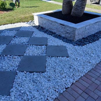 Green Grass III Landscaping - Exterior design - Landscaping Near Me - Opa Locka, Florida Green Grass III Landscaping - Exterior design - Landscaping Near Me - Opa Locka, Florida