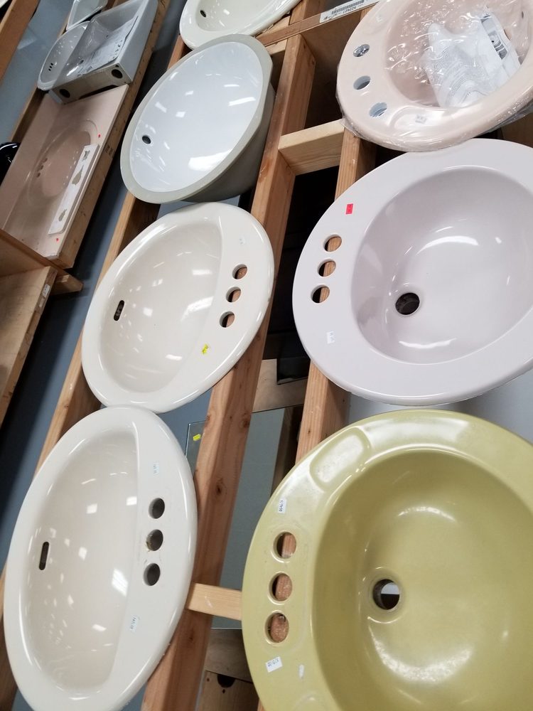 HABITAT FOR HUMANITY RESTORE Updated July 2024 10 Photos 3738 E