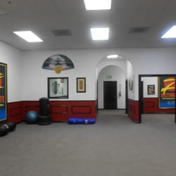 Z-Ultimate Self Defense Studios- Murrieta