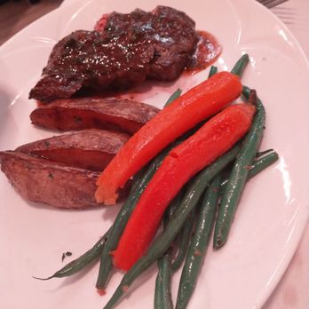 Benvenuto Restaurant & Banquet Facility - Grilled Sirloin - Wedding Planning Near Me - Boynton Beach, Florida Benvenuto Restaurant & Banquet Facility - Grilled Sirloin - Wedding Planning Near Me - Boynton Beach, Florida