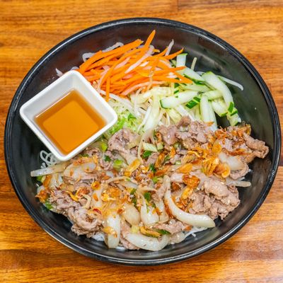 XinhXinh Vietnamese Bistro by null