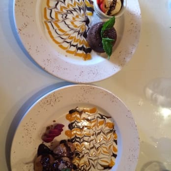 Luna Restaurant - DELICIOUS dessert that looks really cool too!! - Italian Near Me - Concord, California