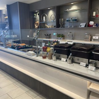 Delta Sky Club - Airport Lounges Near Me - Phoenix, Arizona Delta Sky Club - Airport Lounges Near Me - Phoenix, Arizona