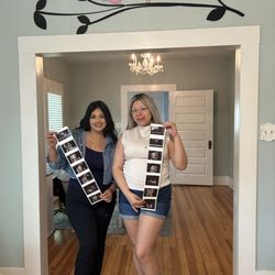 Great Expectations - Best friends do on the same day deserve to celebrate their pregnancy together. So glad they chose Great Expectations for this amazing memory
