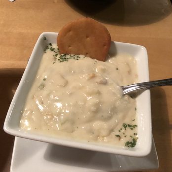 Testa's Bar & Grill - Clam chowder - Seafood Near Me - Bar Harbor, Maine Testa's Bar & Grill - Clam chowder - Seafood Near Me - Bar Harbor, Maine