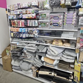 Daiso - Department Stores Near Me - North Hollywood, California