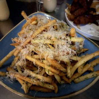 L.A. Jackson - Garlic Parmesan Fries - Cocktail Bars Near Me - Nashville, Tennessee L.A. Jackson - Garlic Parmesan Fries - Cocktail Bars Near Me - Nashville, Tennessee