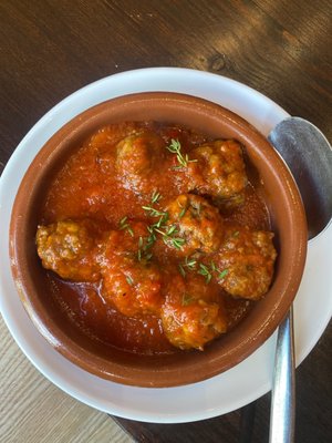 BISTRO MERCAT by null